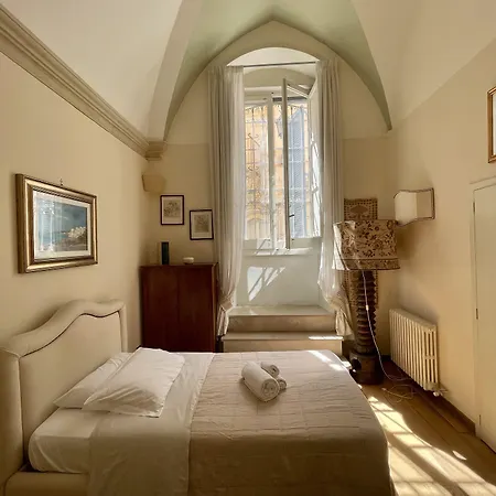 Palazzo dei Conti di Lecce eleganti suite-3